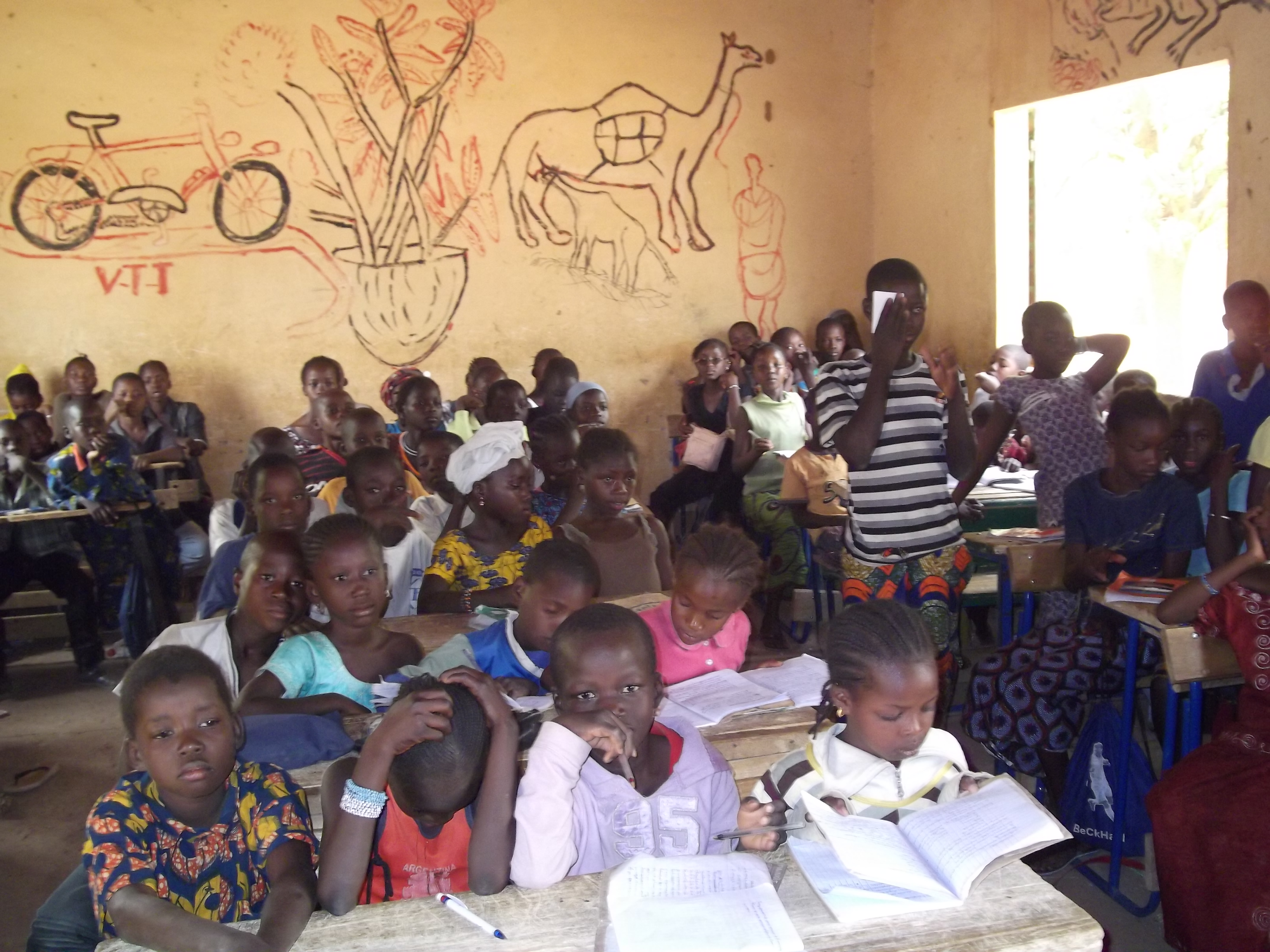 Els treballadors i treballadores de Ferrovial aposten per combatre la ceguesa infantil a Mali