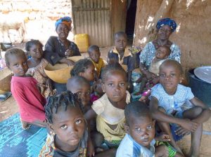 Assatou Guindo with her children