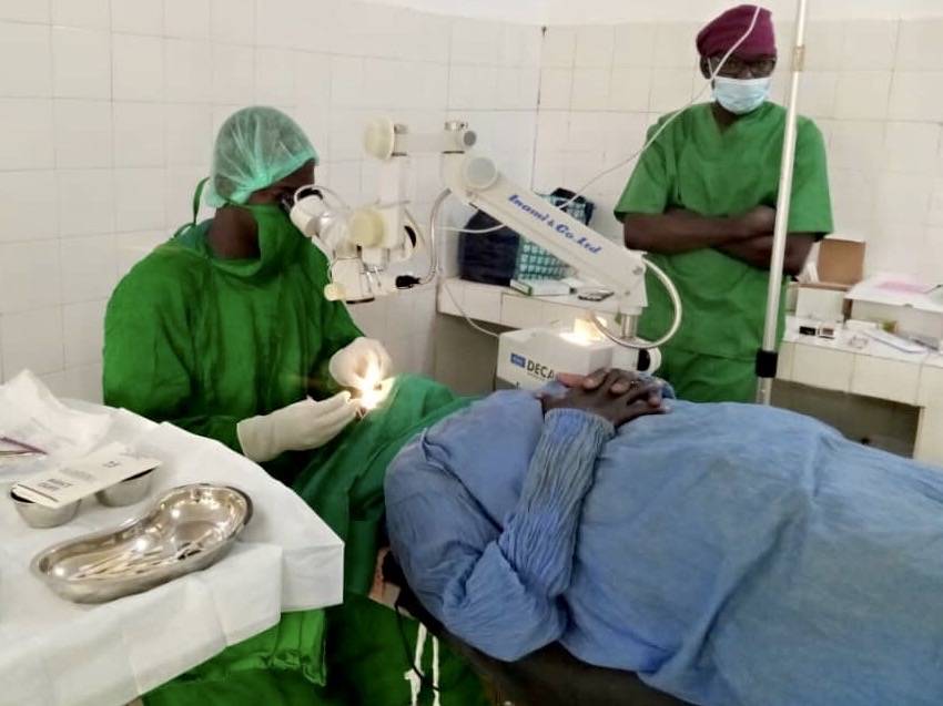 Cirurgia oftalmològica