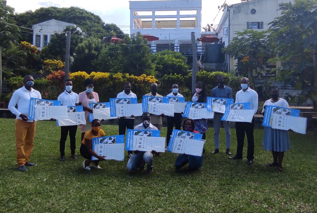 Group photo of the teachers attending the training with training material. Group photo of the teachers attending the training with training material.