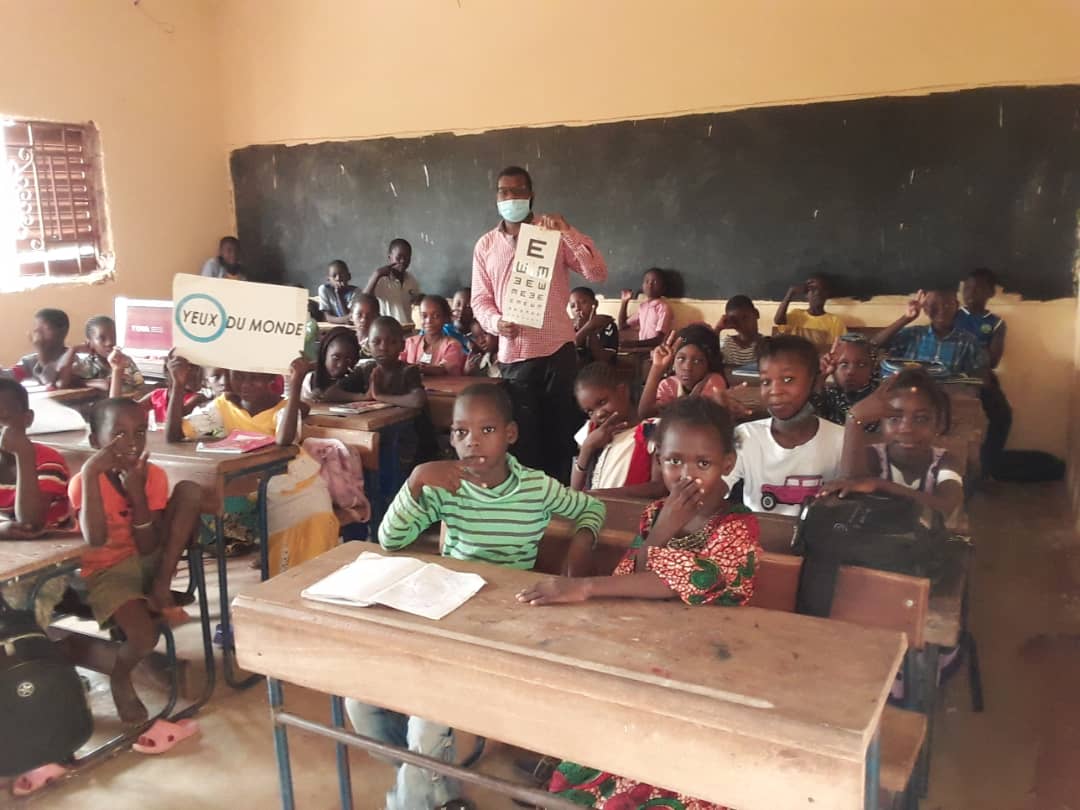 Estiu a Mali: més de 8.000 revisions oculars