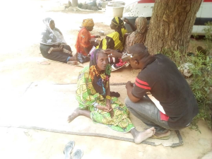 Eye examination of a woman in Mali