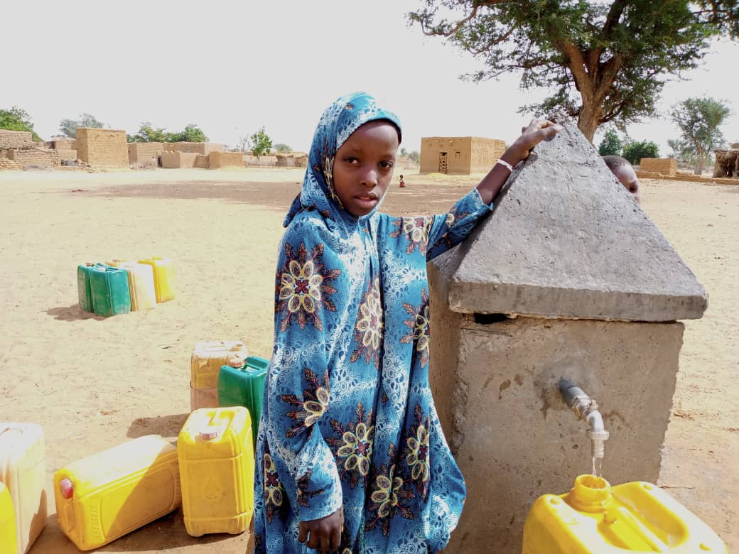 Rehabilitación de pozos de agua para combatir la triquiasis en Mali