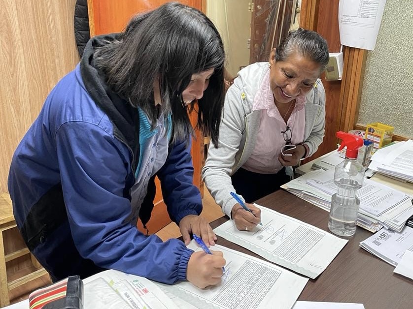 Nuevo convenio en Bolivia para incrementar la atención ocular y la cobertura de cirugías