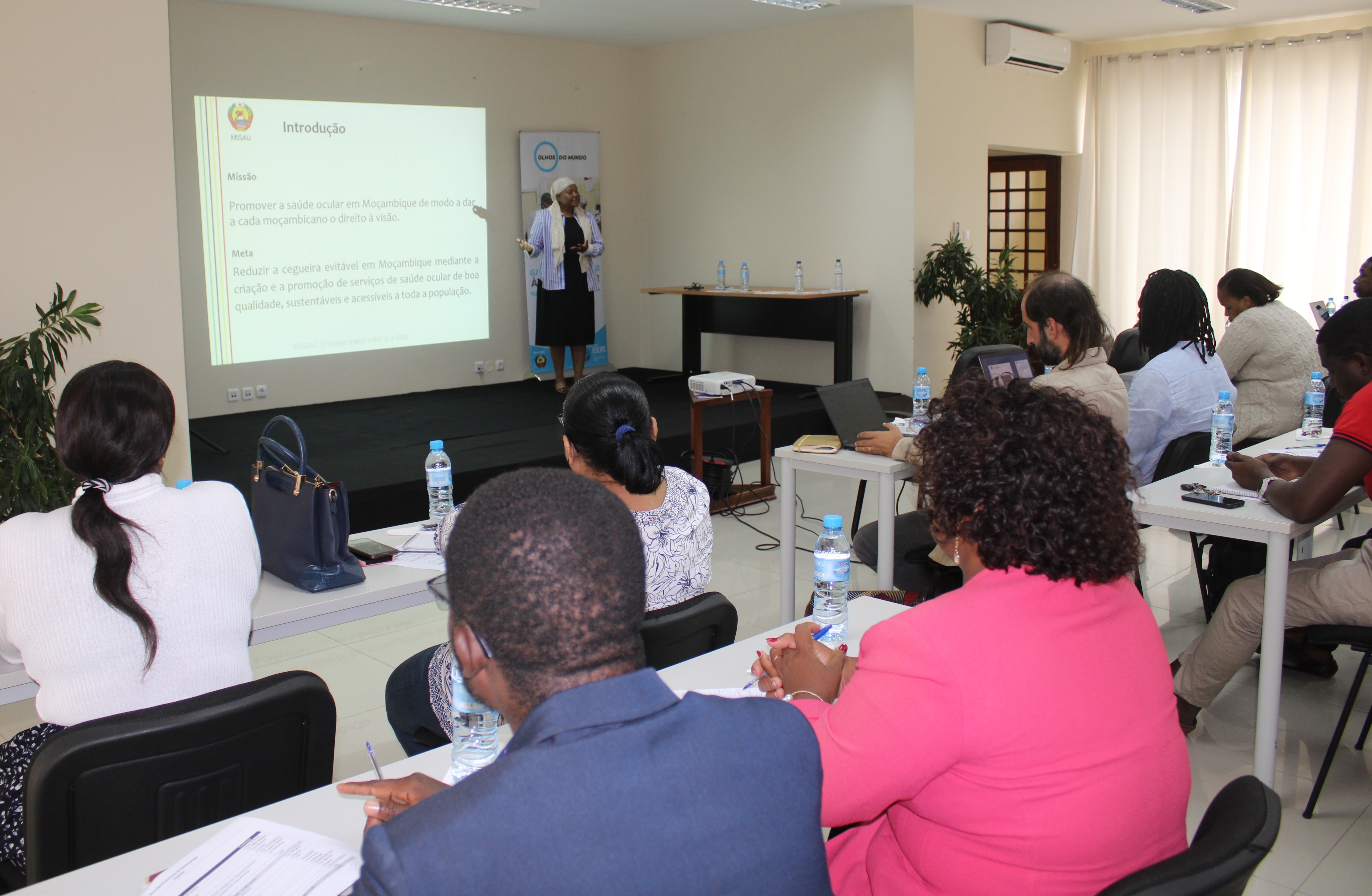 Ojos del mundo organiza el Encuentro Nacional de Oftalmología de Mozambique